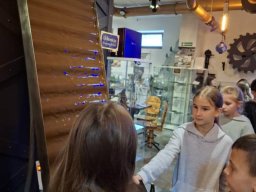 55794625012700028882609908517315693950475226n